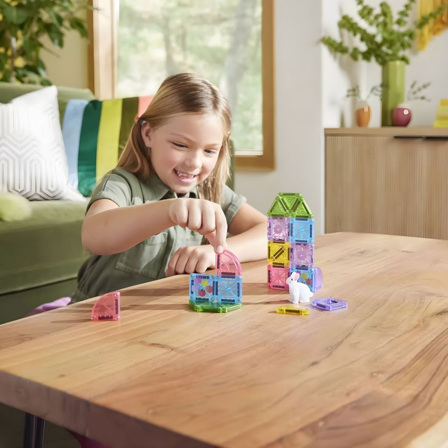 Embalagem do Magna-Tiles microMAGS Travel Spring Garden para brincadeira portátil