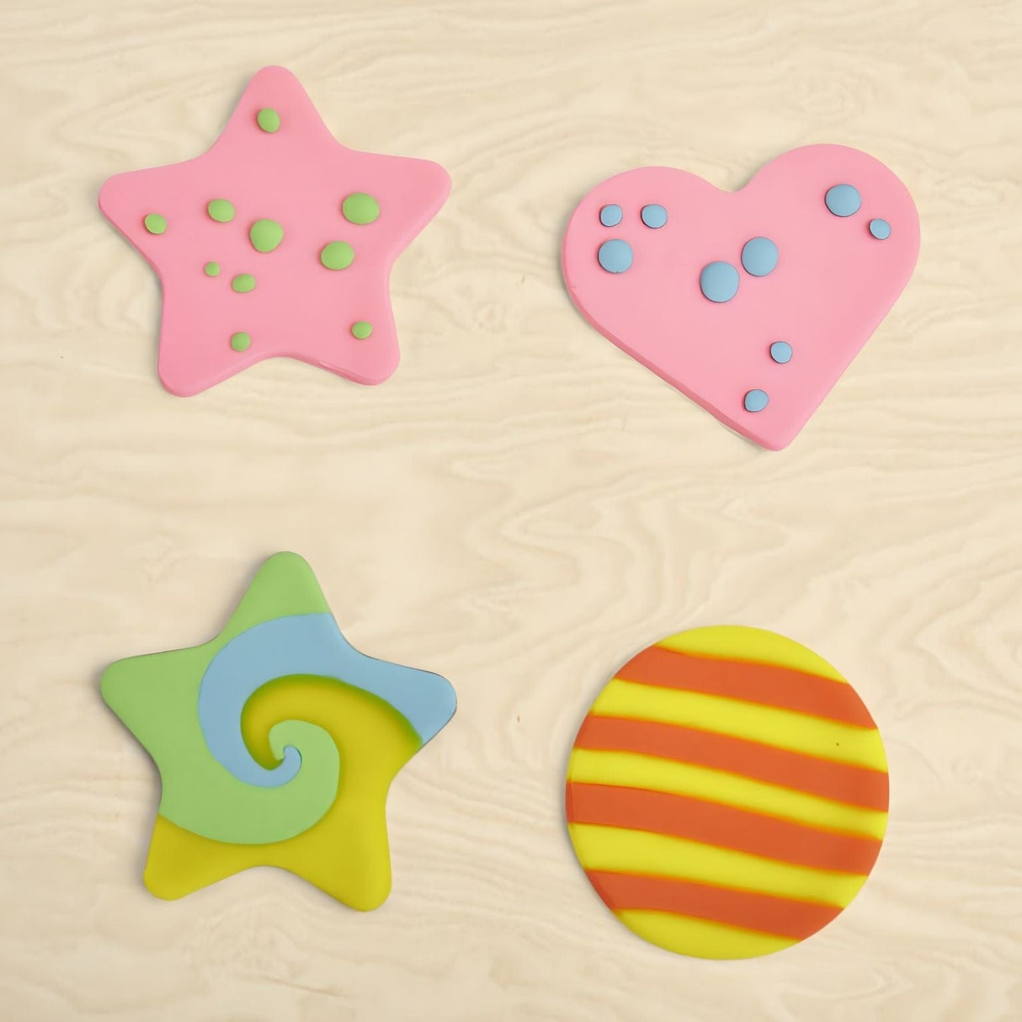 Apresentamos Play-Doh Starters - Formas criativas com o SKU 90853424 recomendado para + 3 anos