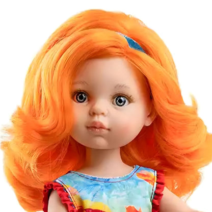 Muñeca Susana de Paola Reina con cabello naranja y vestido rojo con vuelo
