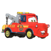Cars Disney Mate Rescue vermelho com gancho de resgate e detalhes amarelos