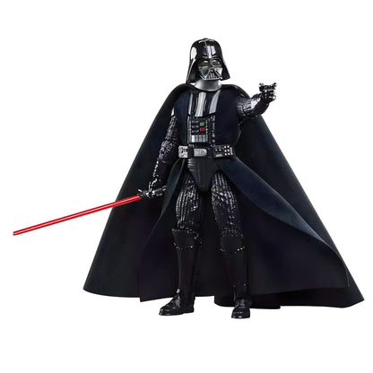 Figura Star Wars Darth Vader de Hasbro con capa negra y sable de luz rojo