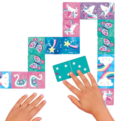 Juego de Dominó Unicornio de Mudpuppy con unicornios, arcoíris, nubes y mariposas