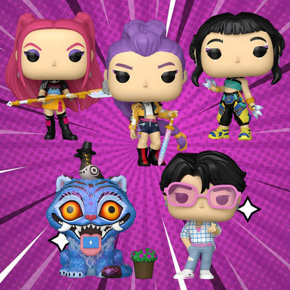 Funko Pop K-Pop Demon Hunters Mira con pelo rosa y arma decorativa