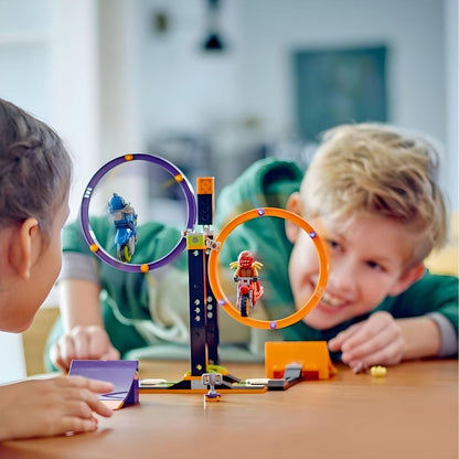 Desafío Acrobático Giratorio LEGO City con dos motos