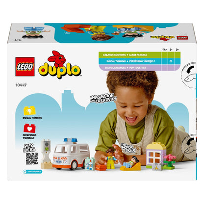 Verso da caixa do Lego Duplo Ambulância e Condutor com criança a brincar