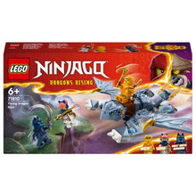 LEGO Ninjago Jovem Dragão Riyu 71810 com minifiguras em ação e dragão cinzento com asas