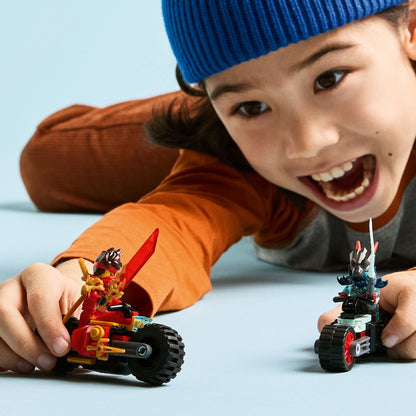 Set LEGO NINJAGO Carrera de Moto de Kai con personajes y motos