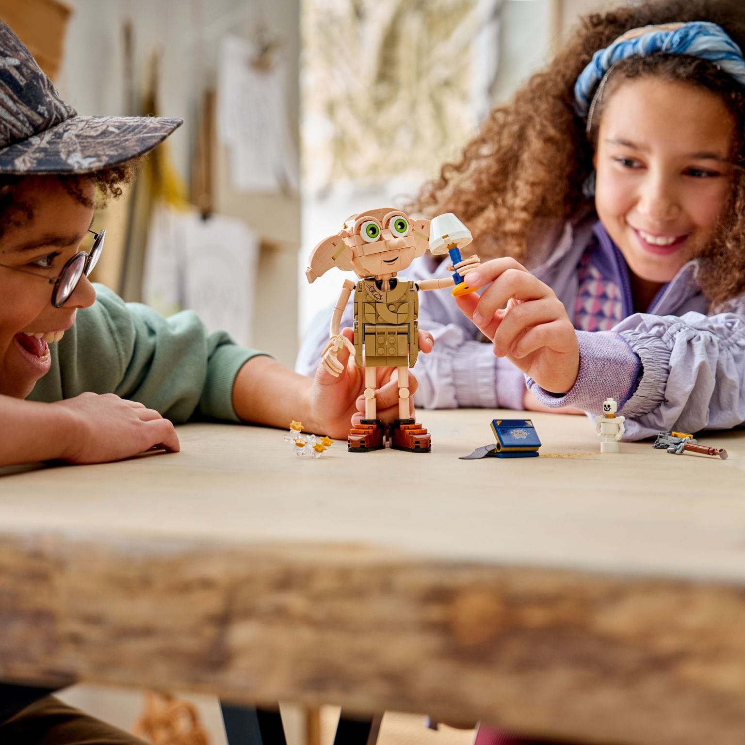 Set LEGO Harry Potter Dobby para fãs de construção e coleção
