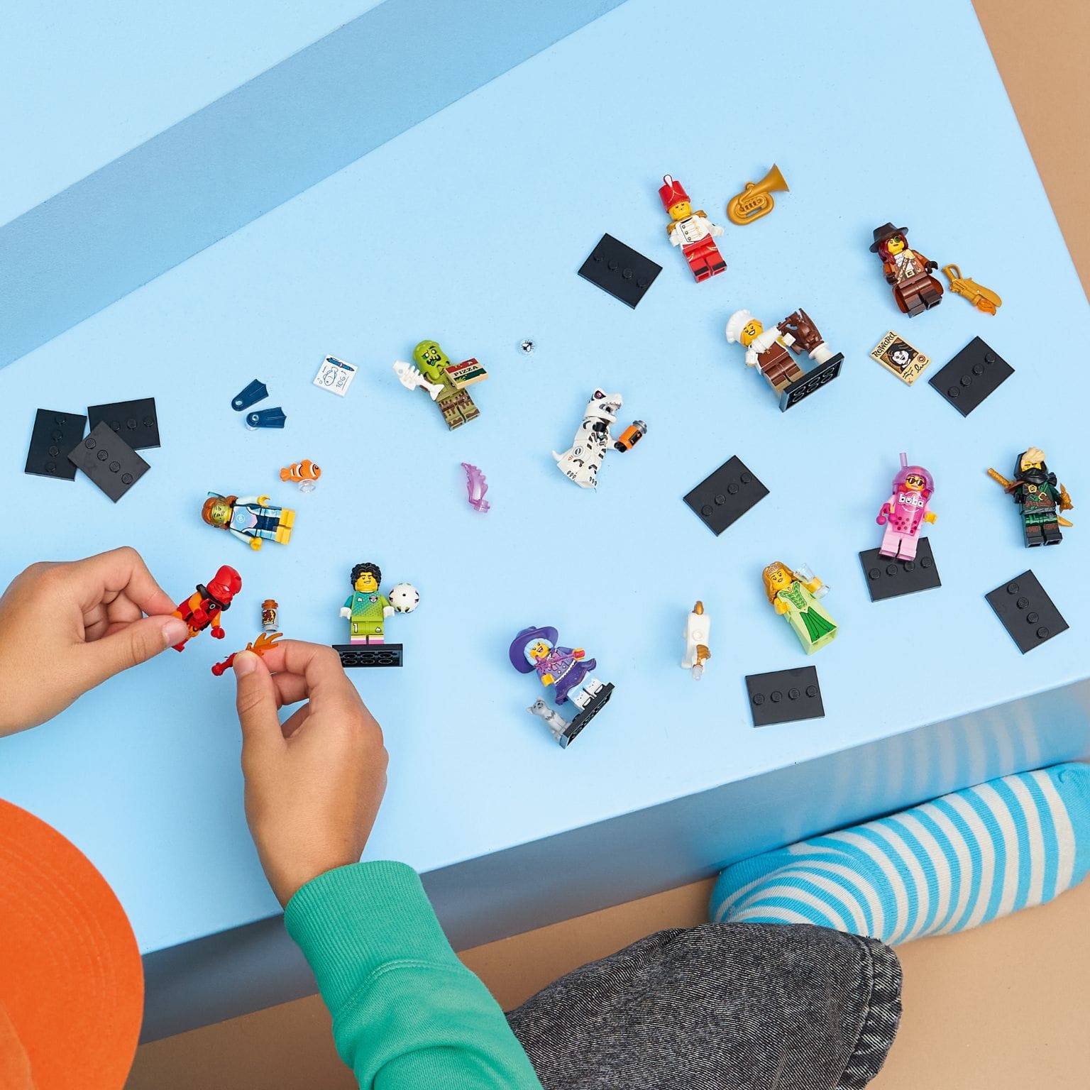 Lego Minifiguras Série 29 com personagens surpresa coloridas para colecionar e criar aventuras