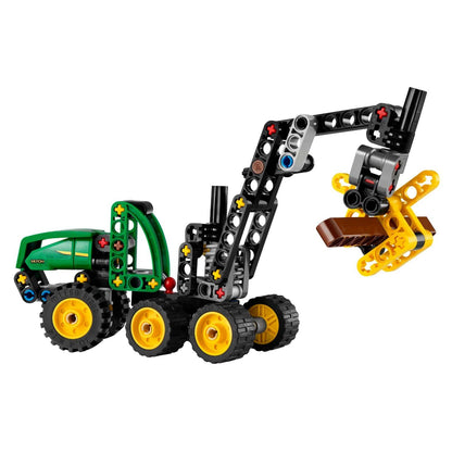 Lego Technic Cosechadora con Ruedas John Deere 1470H verde y amarillo con brazo articulado y garra sujetando troncos