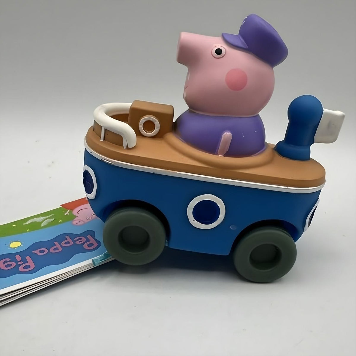 Barco Peppa Pig Grandpa Pig para aventuras de faz de conta