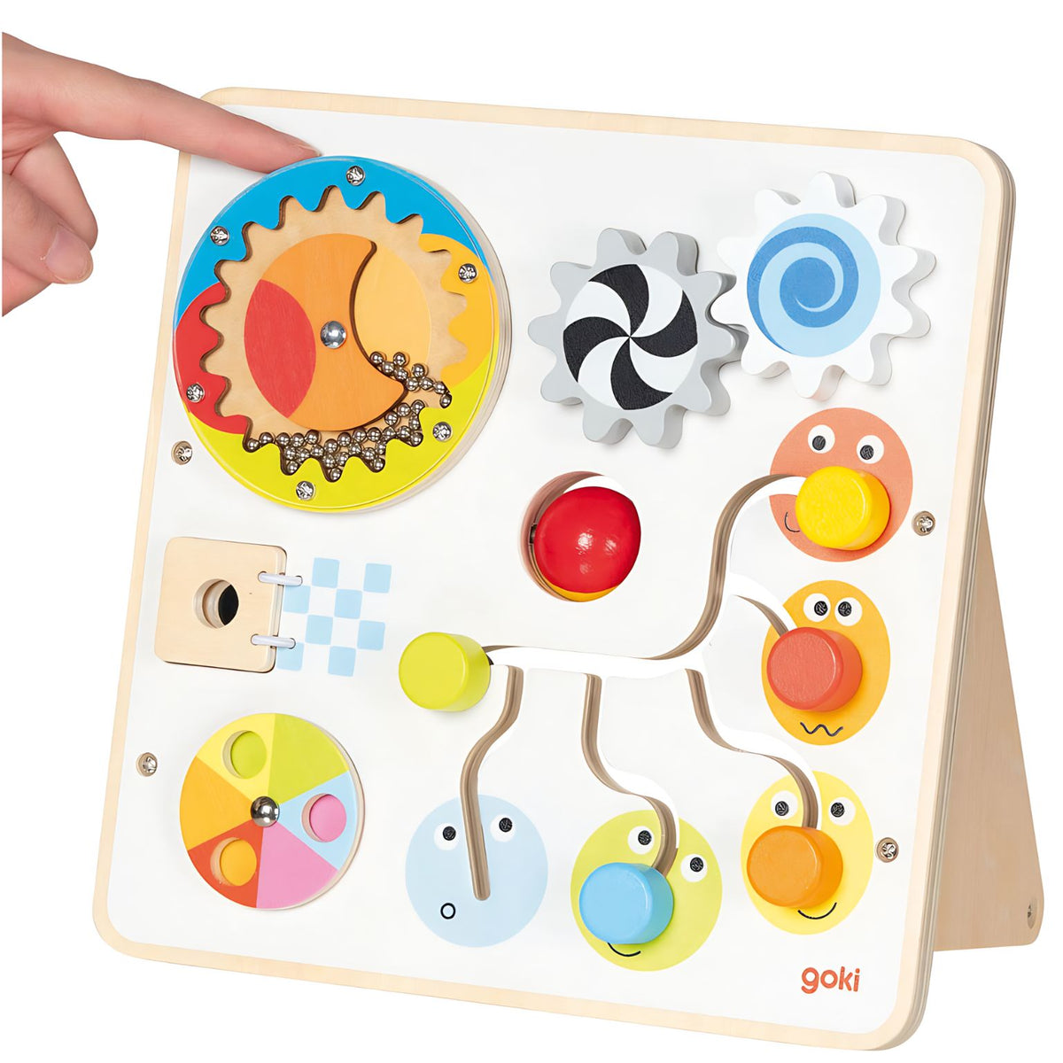 Brinquedo Goki 59959 com elementos móveis e percursos para fazer deslizar peças.