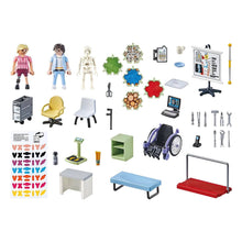 Playmobil City Life Ortopedia com paciente em cadeira de rodas, profissional de saúde, mesa de consulta e zona de reabilitação
