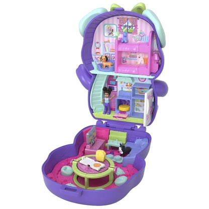 Polly Pocket Fiesta de Pijamas del Perro compacto en forma de perrito con mini escenarios de fiesta de pijamas y figuras