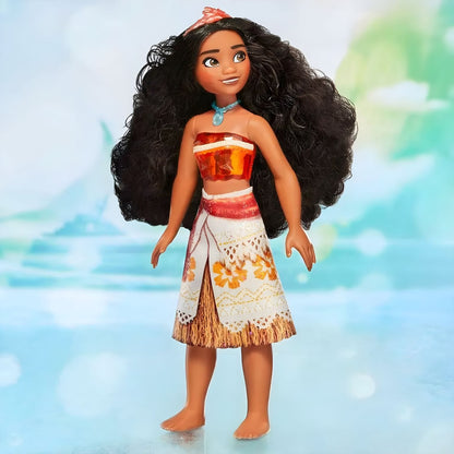 Muñeca Princesa Disney Vaiana con pelo largo, collar azul y conjunto inspirado en la película
