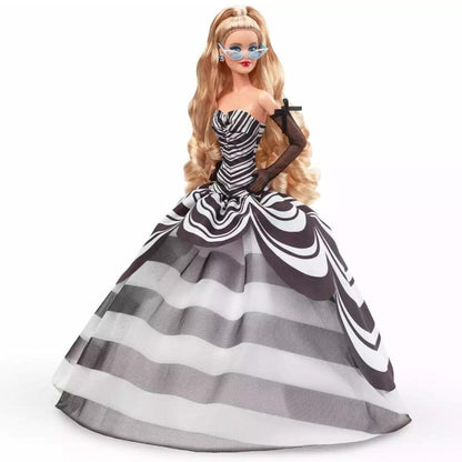 Presentamos Barbie Signature 65º Aniversario con el SKU 771810324 recomendado para + 3 años