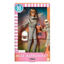 Apresentamos Barbie Signature Miss Astronaut 1965 com o SKU 232614325 recomendado para + 12 anos