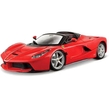 Apresentamos Ferrari Signature - LaFerrari Aperta com o SKU 683690724 recomendado para + 14 anos