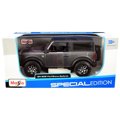 Presentamos Ford Bronco Badlands gris con el SKU 683153024 recomendado para + 3 años