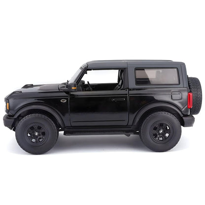 Presentamos Ford Bronco Wildtrak 2021 Negro 1/18 con el SKU 133145625 recomendado para + 3 años