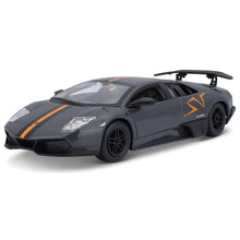 Apresentamos Lamborghini Murcielago LP670-4 SV 2010 com o SKU 682212024 recomendado para + 2 anos