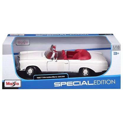 Presentamos Mercedes-Benz 280 SE 1967 1/18 con el SKU 133181125 recomendado para + 3 años