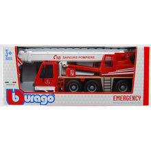 Apresentamos Carro dos bombeiros com escada giratória com o SKU 683201025 recomendado para + 3 anos