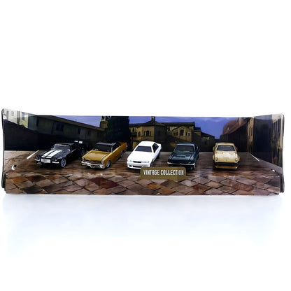 Presentamos Colección Vintage Bburago 1/64 con el SKU 681033225 recomendado para + 3 años