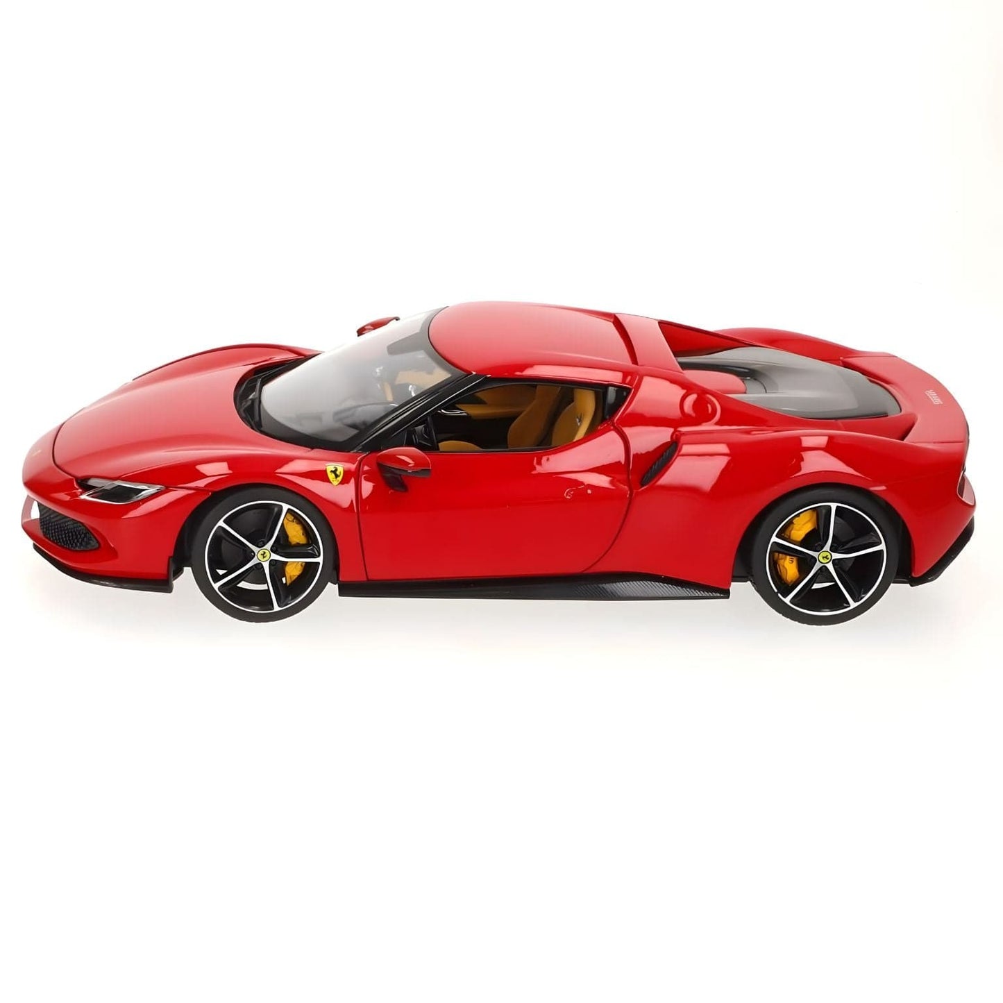 Apresentamos Ferrari 296 GTB Vermelho com o SKU 681601825 recomendado para + 3 anos