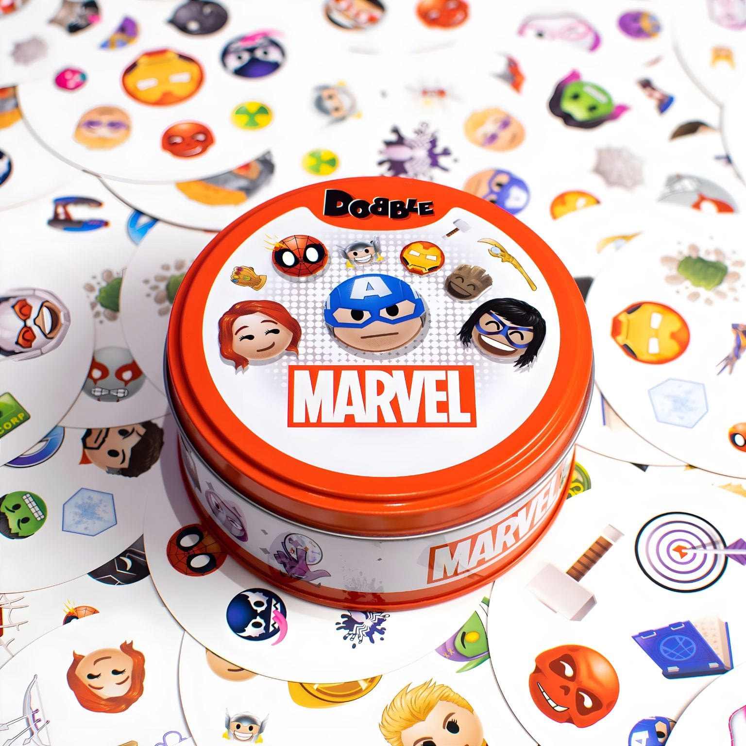 Apresentamos Jogo Dobble Marvel Encontra o Par! com o SKU 31039725 recomendado para + 6 anos