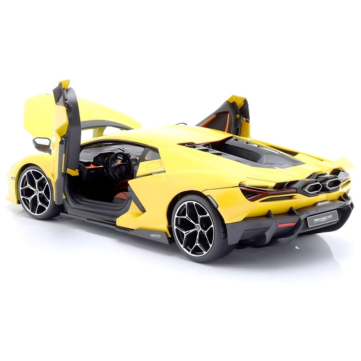 Apresentamos Lamborghini Revuelto Amarelo 1/18 com o SKU 683146325 recomendado para + 3 anos