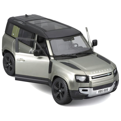 Presentamos Land Rover Defender 110 verde 2022 con el SKU 682110126 recomendado para Bburago