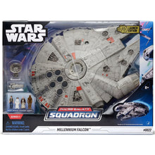 Apresentamos Star Wars Micro Galaxy Squadron Assault Class Millennium Falcon com o SKU 230002224 recomendado para + 8 anos