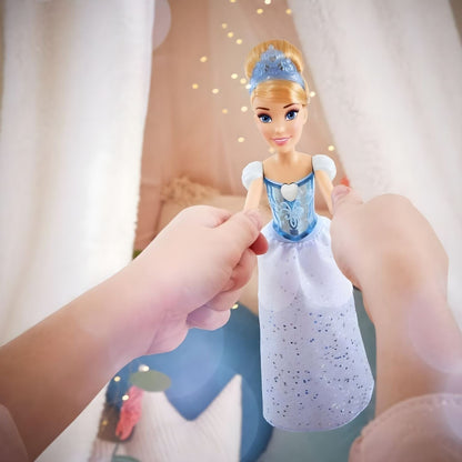 Presentamos Princesa Disney Cenicienta Brillo Real con el SKU 557904823 recomendado para + 3 años