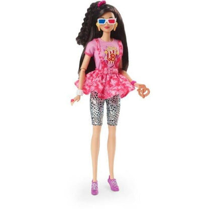 Presentamos Barbie Rewind 80s Noche de Cine con el SKU 230971023 recomendado para + 6 años