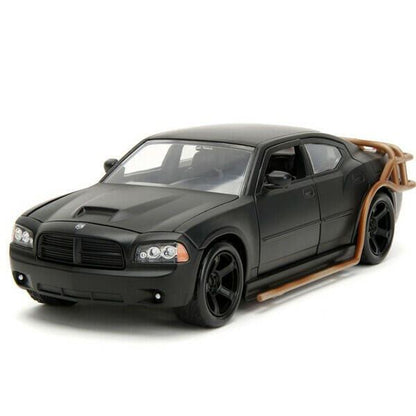 Presentamos Fast & Furious 1/24 2006 Dodge Charger con SKU 868024122 recomendado para + 8 años