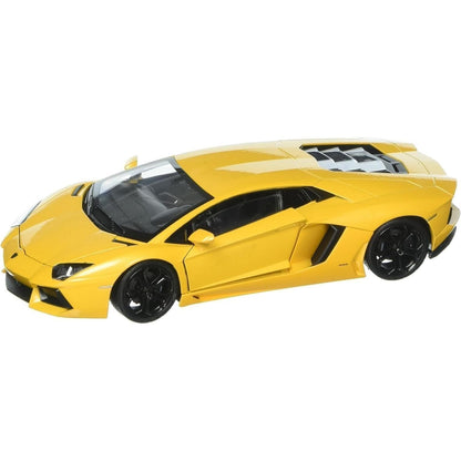 Presentamos Lamborghini Aventador Coupé (amarillo) con el SKU 682403323 recomendado para + 8 años