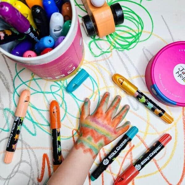 Apresentamos Lápis de cera lavável 24 pçs com o SKU 779044222 recomendado para + 12 meses