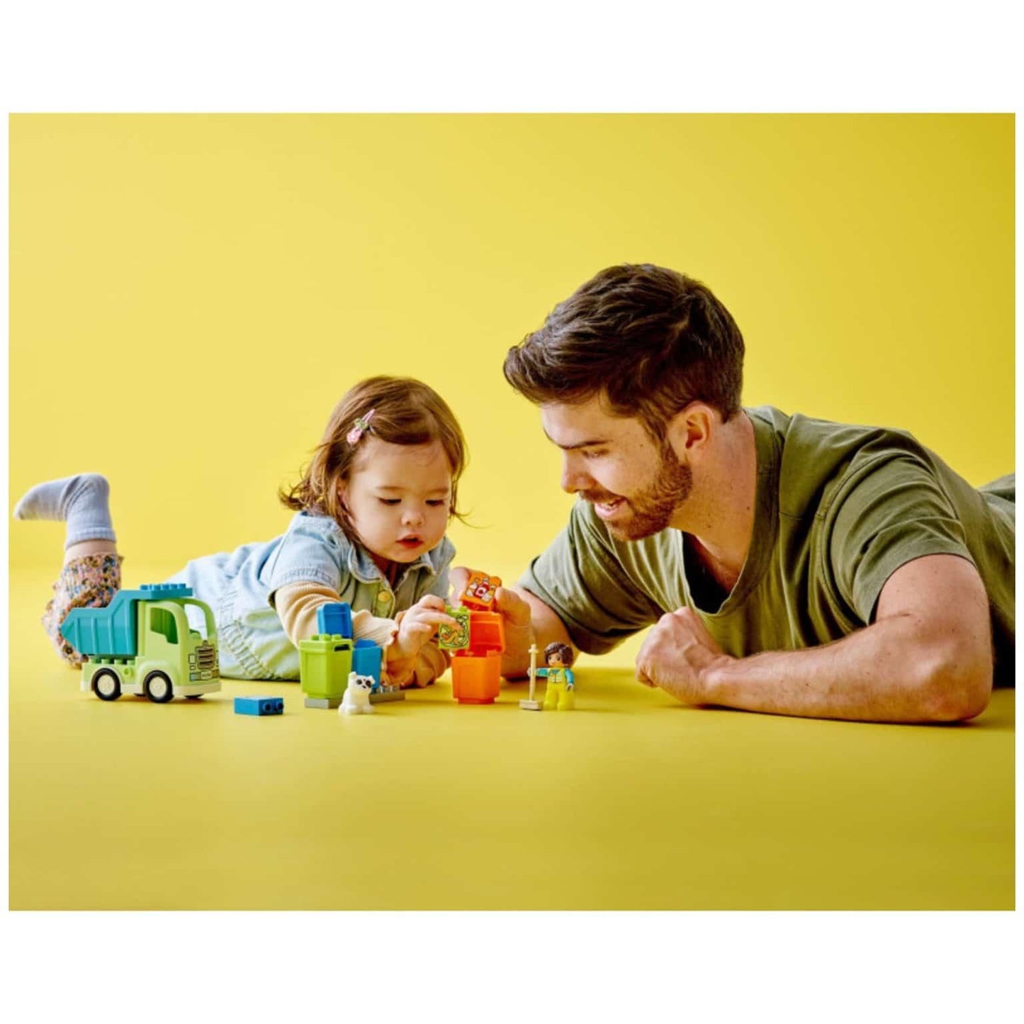 Apresentamos Lego Duplo - O Camião da Reciclagem com o SKU 661098723 recomendado para + 2 anos