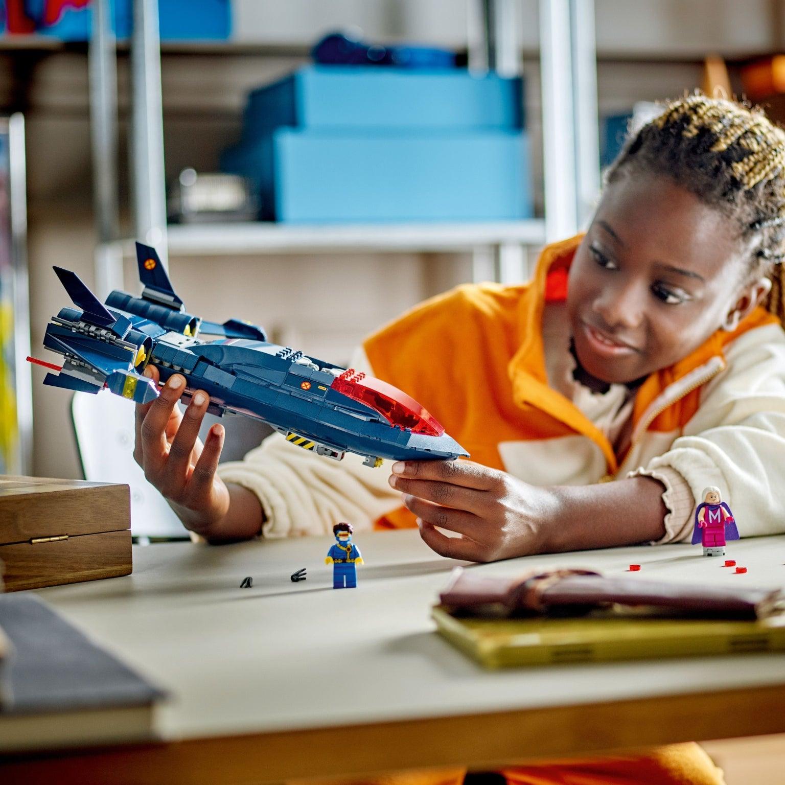 Apresentamos Lego Marvel X-Jet dos X-Men com o SKU 667628124 recomendado para + 8 anos