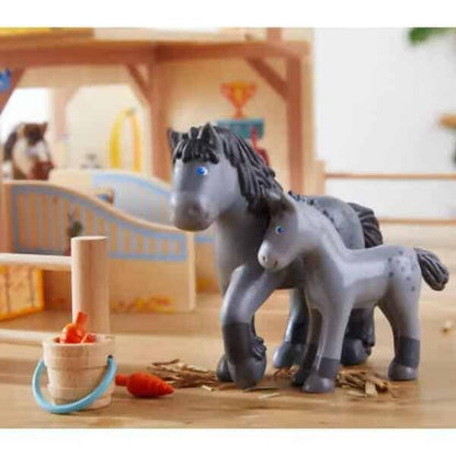 Presentamos Figura de goma - Caballo Cassandra y Potro Cleo con el SKU 810614822 recomendado para + 3 años