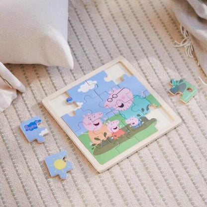 Presentamos Puzzle Madera Peppa Pig - Familia en el Barro con el SKU 50900523 recomendado para + 12 meses
